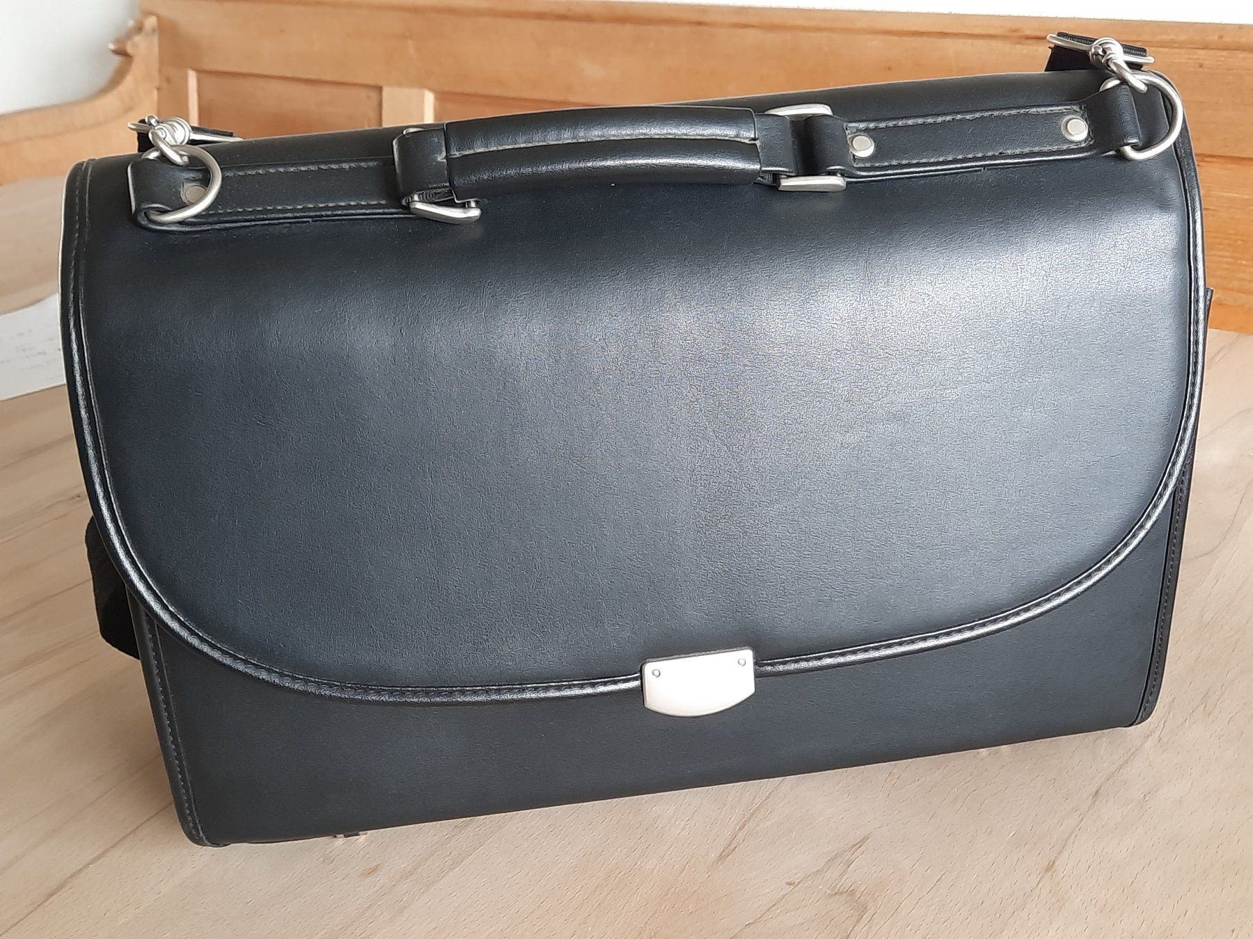 Valigie & Borse: Mappe / Business-Tasche – Usato da Bassersdorf venduto da jerika59