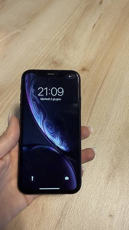 Apple Portables: IPhone Xr – D'occasion à S. Antonino par sof_j52x 2