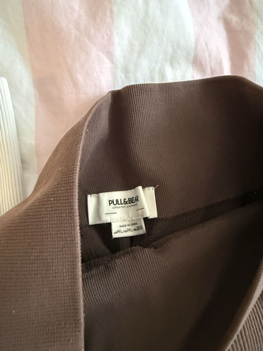 Leggings: Pull&Bear Leggings, Gr. M/L, gerippt, Top Zustand! – Usato da Wil SG venduto da xrnvani 2