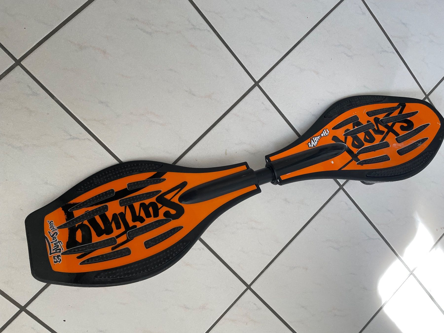 Skateboards: Waveboard – Gebraucht aus Speicher von boaserra