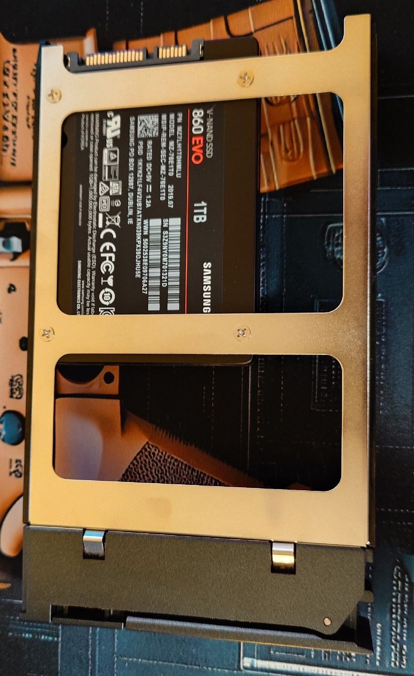 Dischi rigidi: Promise Pegasus 2 R6 - RAID System mit 6 Slots / Hot Swaps – Nuovo (secondo la descrizione) da Ennetmoos venduto da Faders 4