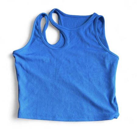 Blaues geripptes Top