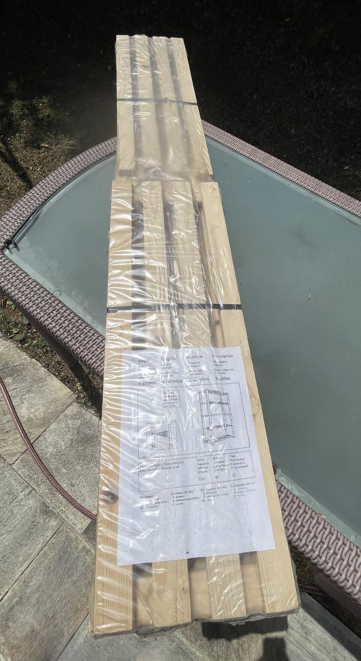 Scaffali: Holzregal aus Massivholz – Nuovo e nell'imballaggio originale da Binningen venduto da ren_fh9z