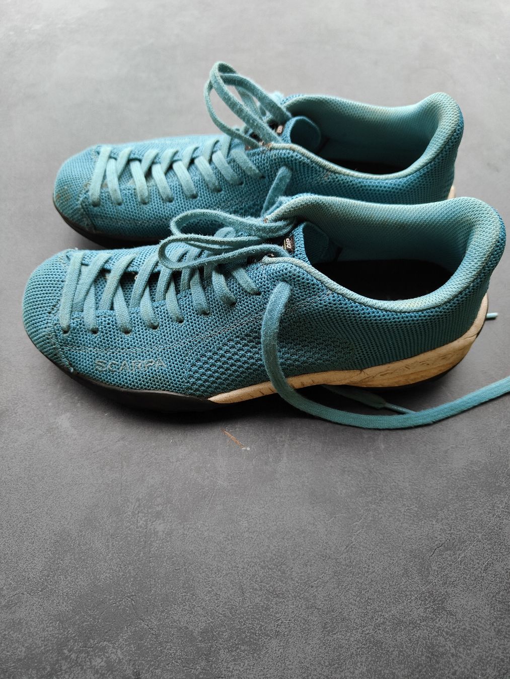 Chaussures hommes: Scarpe Scarpa Mojito – D'occasion à Tesserete par eli_y5kr 1