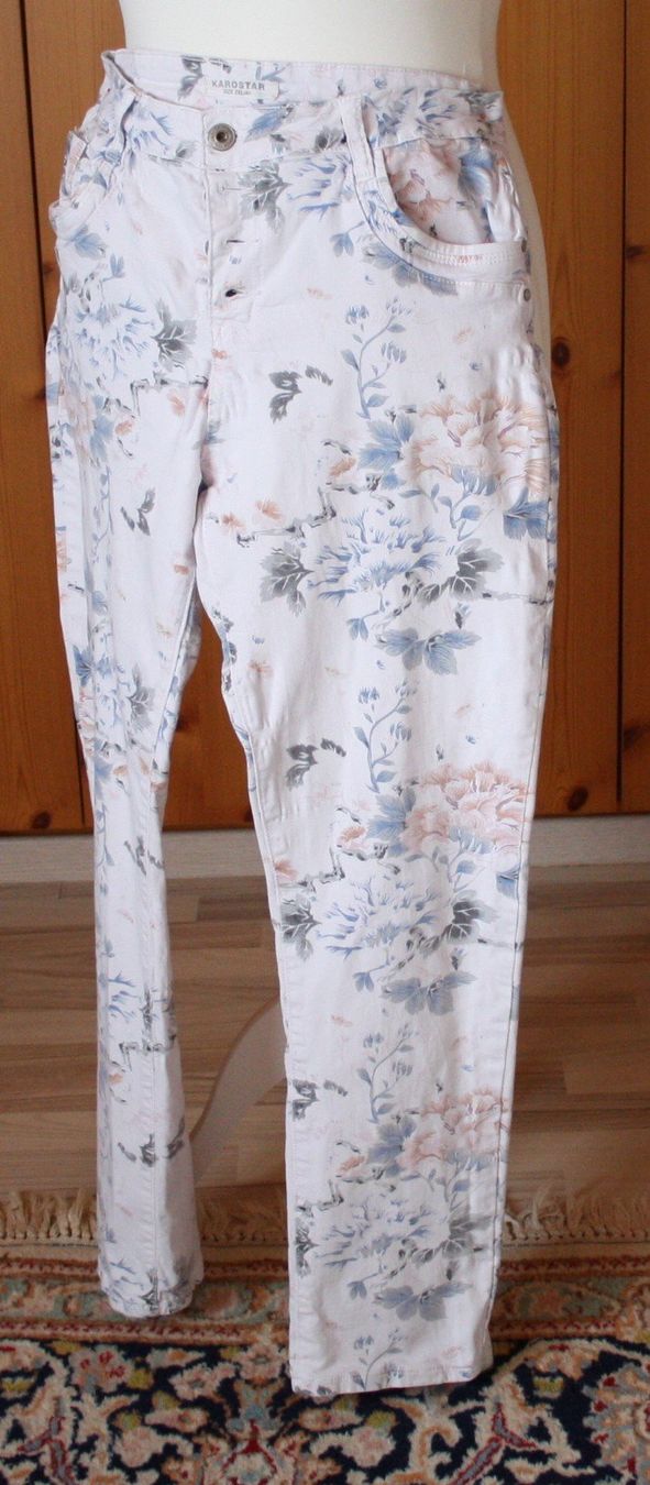 Hosen: Hose KAROSTAR weiss - bunt Gr. 44 – Gebraucht aus Flüelen von Diversicum-Curvy 2