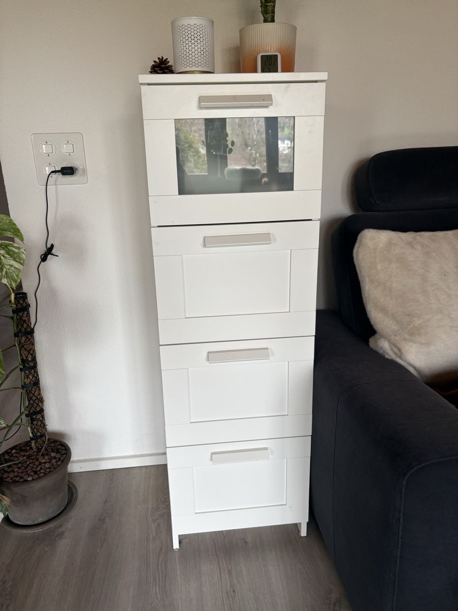 Scaffali: IKEA Brimnes Regal – Usato da Lengnau AG venduto da molamola7