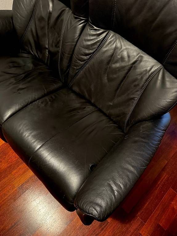 Poltrone: Himolla 2-Sitzer Relaxsofa in schwarzem Leder – Usato da Ipsach venduto da est_ym95 3