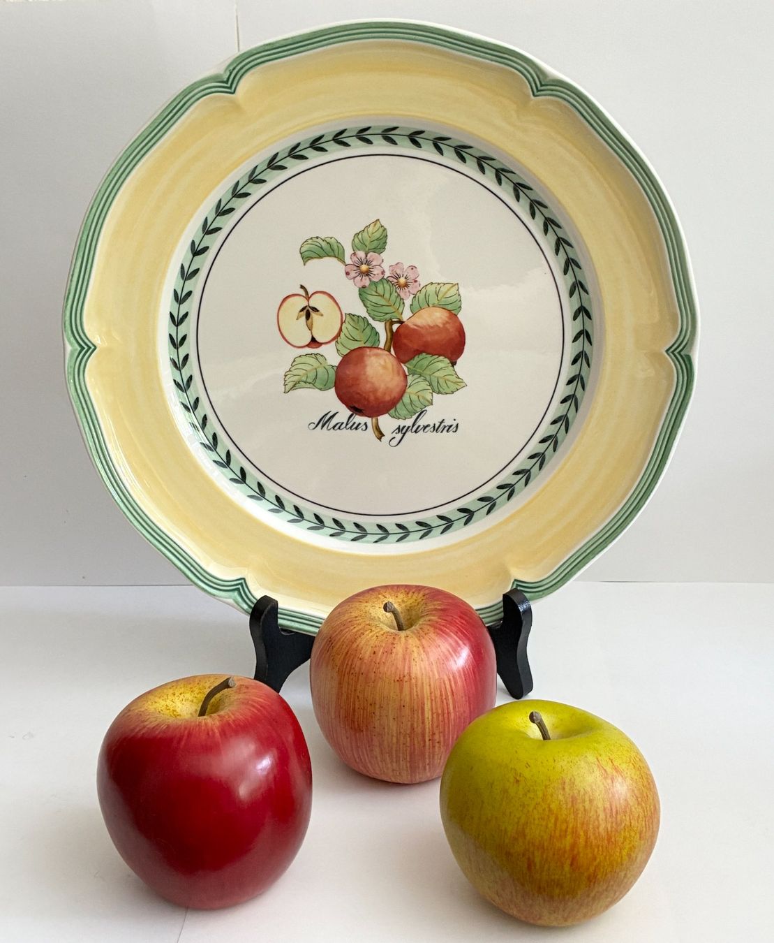 Villeroy & Boch Piatti: 2 Villeroy & Boch "French Garden" Teller "Malus Silvestris" – Usato da Kloten venduto da Nephty 2