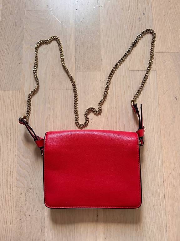 Zara Borse da donna: Rote Zara Umhängetasche – Nuovo (secondo la descrizione) da Arlesheim venduto da dan_vv9f 1