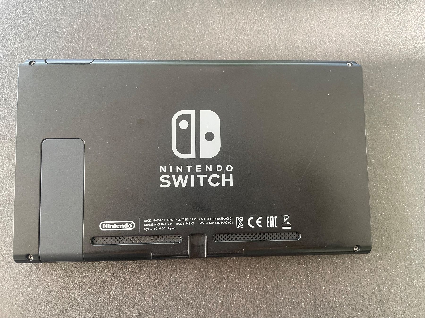 Nintendo Console: Nintendo Switch – Usato da Dällikon venduto da buyandbehappy 2