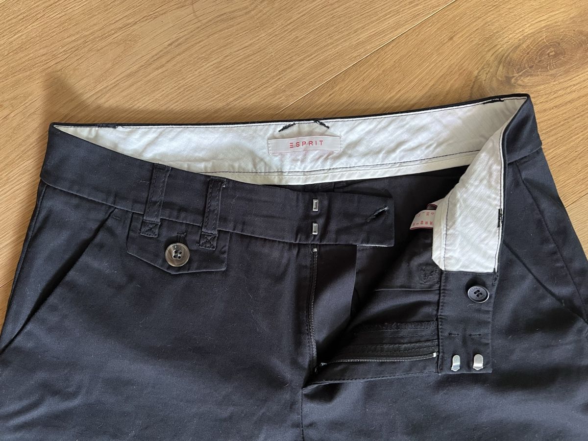 Esprit Pantaloni: Esprit Hose – Usato da Avegno venduto da CaVal13 1