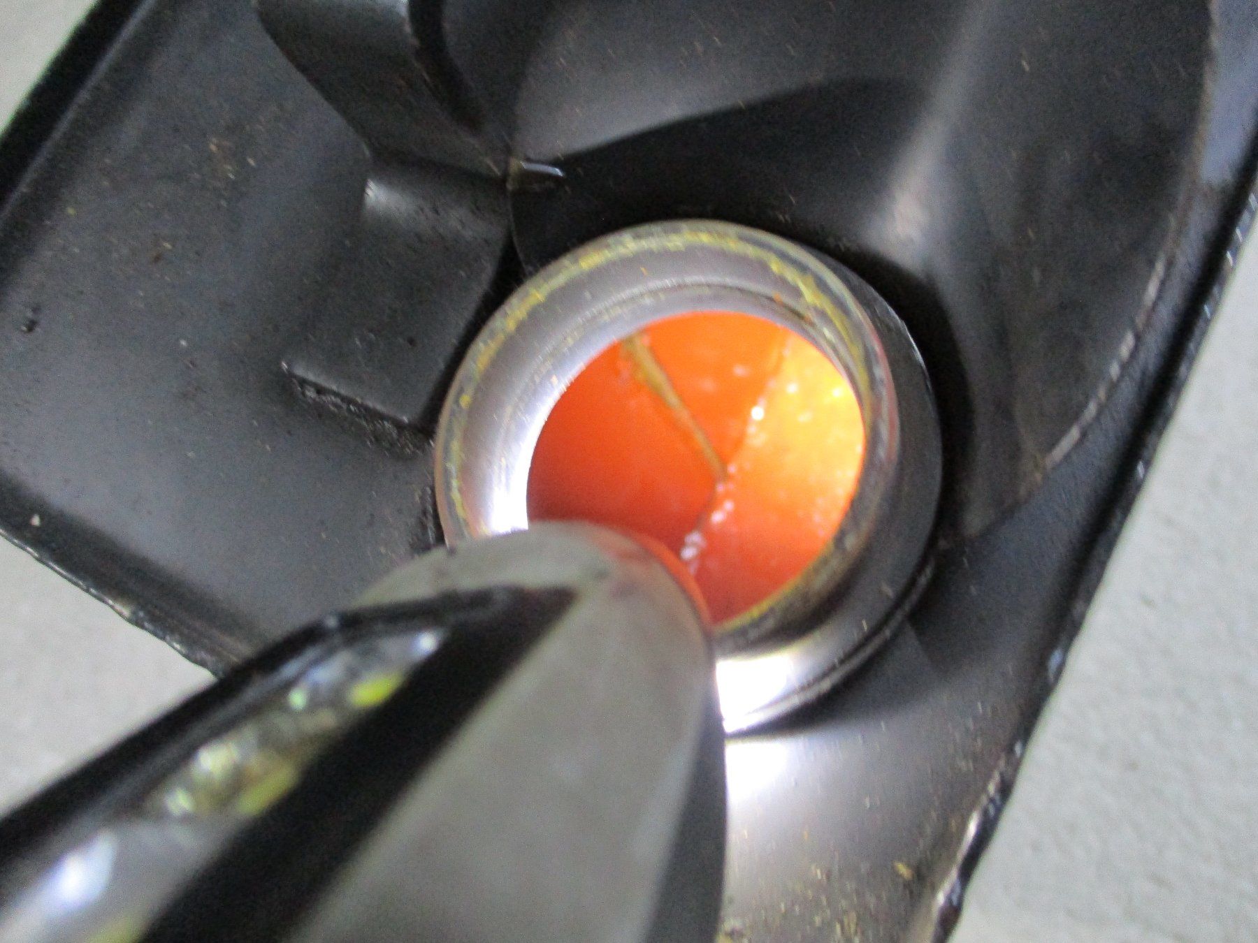 Taniche per benzina: Armee Benzinkanister – Usato da Rubigen venduto da Wbowtie 1