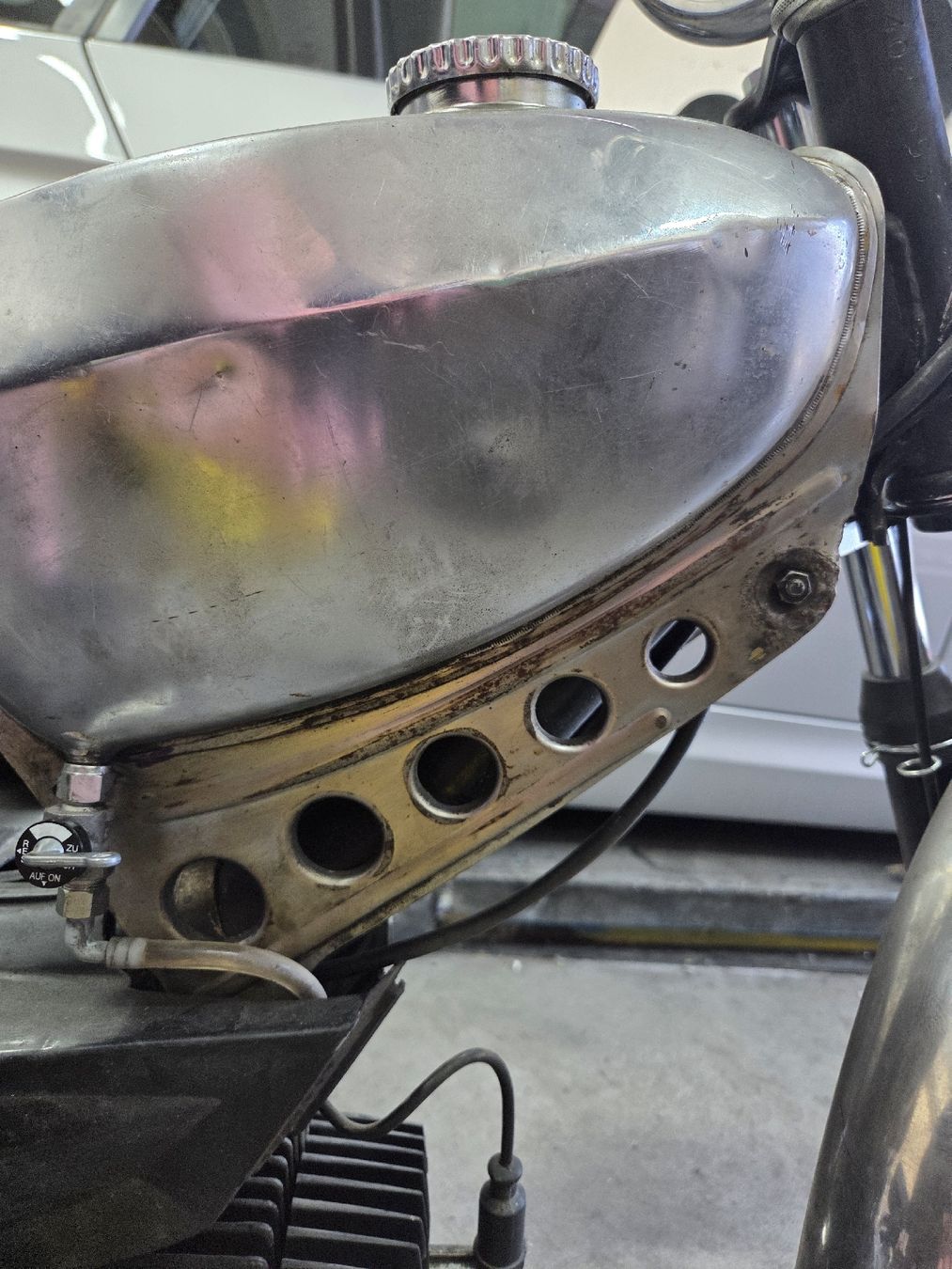 Puch Parti ricambio per ciclomotori: Puch X30 Sport Tank – Difettoso da Boswil venduto da oli_6ts9 6