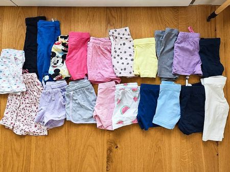 19 Kurze Hosen - Shorts gr.98 + 1 Rockli