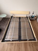 Bettgestell (160cm) inkl. passenden Lattenroste(2x80cm)