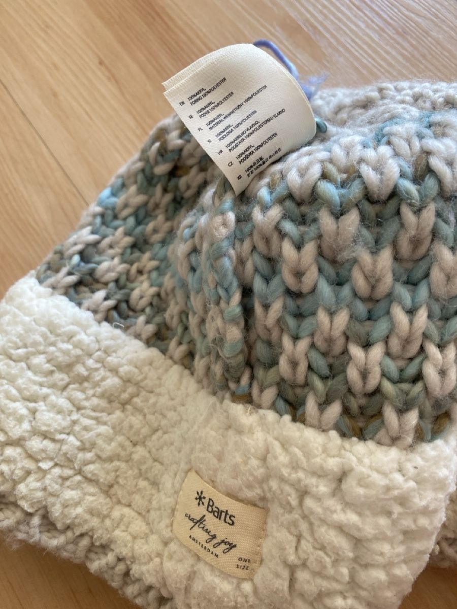 Barts Hüte, Mützen & Caps: Mütze mit Bommel Barts one size – Gebraucht aus Stäfa von Jana78 1