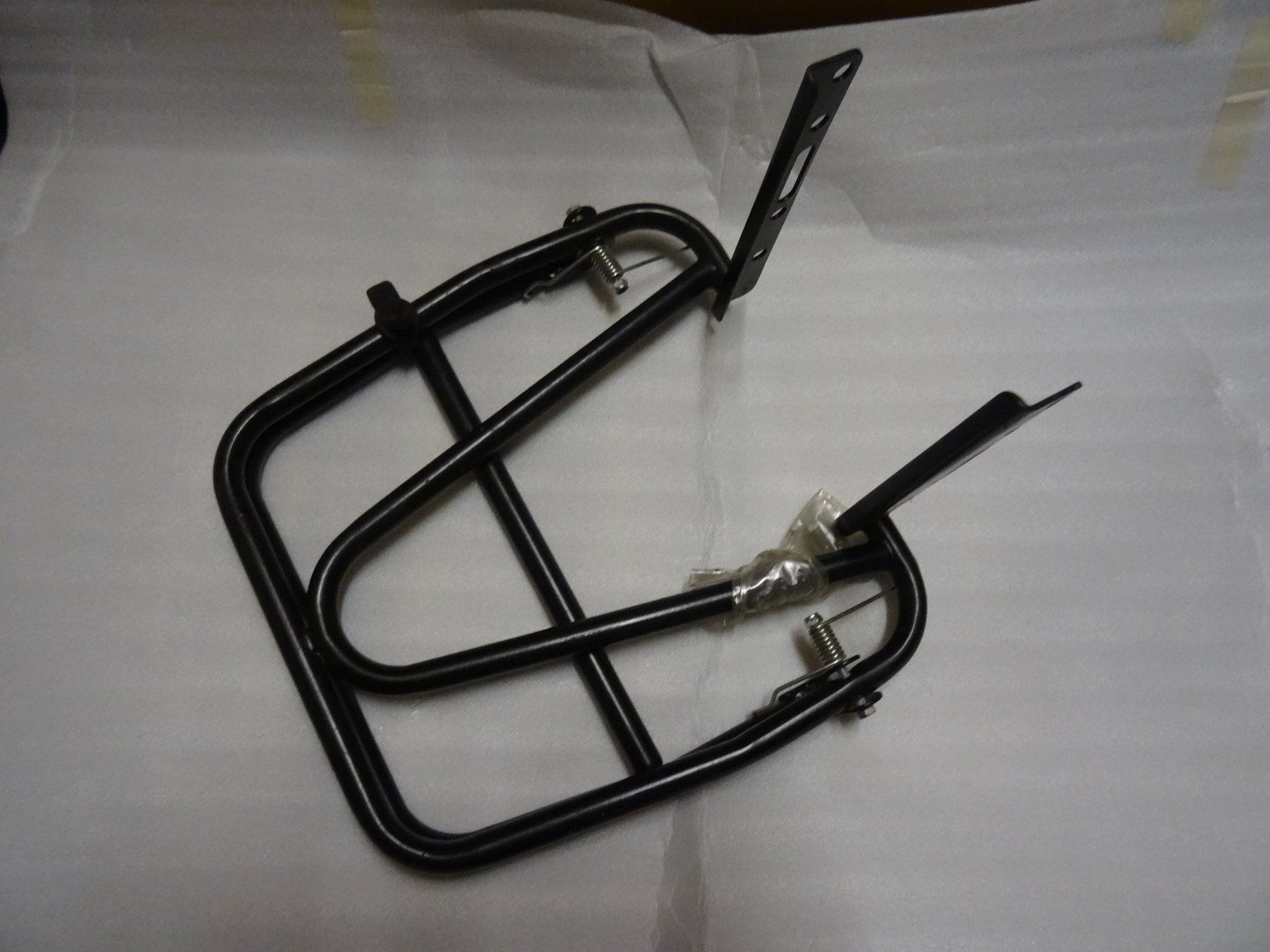 Vespa Tutti pezzi di ricambio per scooter: VESPA 125 Gepäckträger – Nuovo (secondo la descrizione) da Niederbipp venduto da mission55impossibile