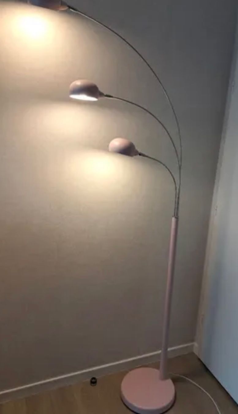Lampadari & plafoniere: Lampadaire rose – Nuovo (secondo la descrizione) da Opfikon venduto da til_t7ww 2