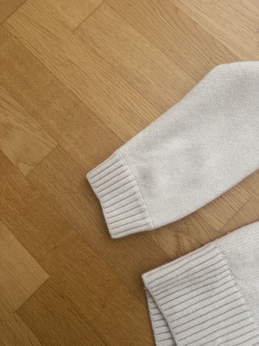H&M Pullover & Sweatshirts: H&M Pullover | Gr. M | Cashmere Wool Blend – Gebraucht aus Zürich von Cliviaserena 2