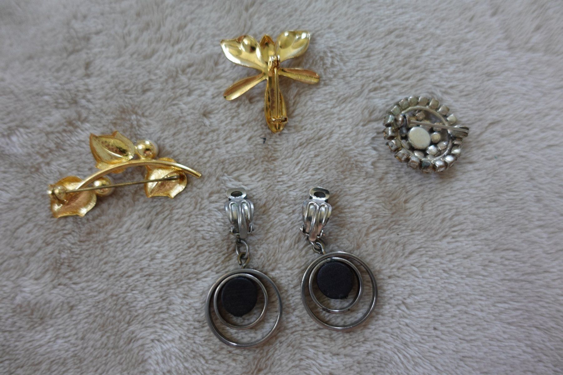 Altri gioielli: 1 schönes 27 teiliges Modeschmuck Set – Usato da rorschach venduto da Babsi64 4