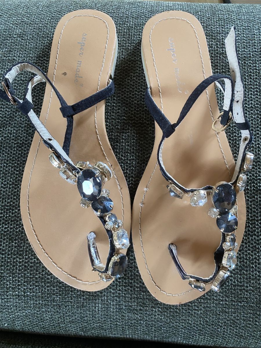 Damenschuhe: Offene Sandalen Super Mode Gr. 38 – Gebraucht aus Ebertswil von shushuj 1