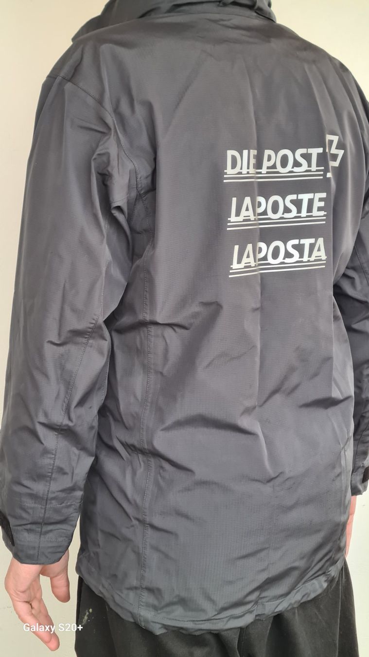 Jacken: Leichte Wind Jacke Die Post Schweiz original  2016, Gr 46/48 – Gebraucht aus Aldesago von ant_zk5q