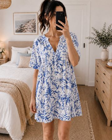 Blau-weisses Sommerkleid Gr. M – 100% Viskose