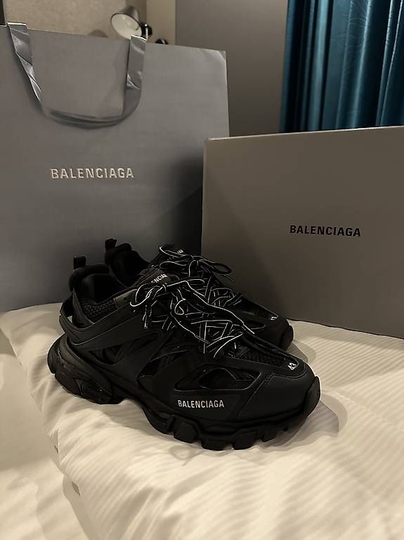 Scarpe da uomo: ORIGINAL Balenciaga Tracks – Usato da Laupersdorf venduto da Fkfjwj 2