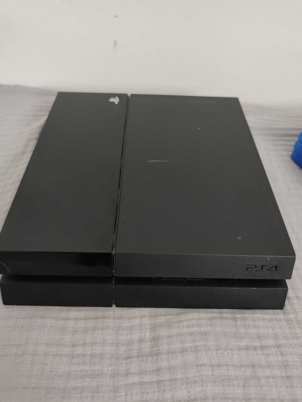Sony Console: Playstation 4 500GB mit spiele und controller – Usato da Stäfa venduto da ann_cg2n 1