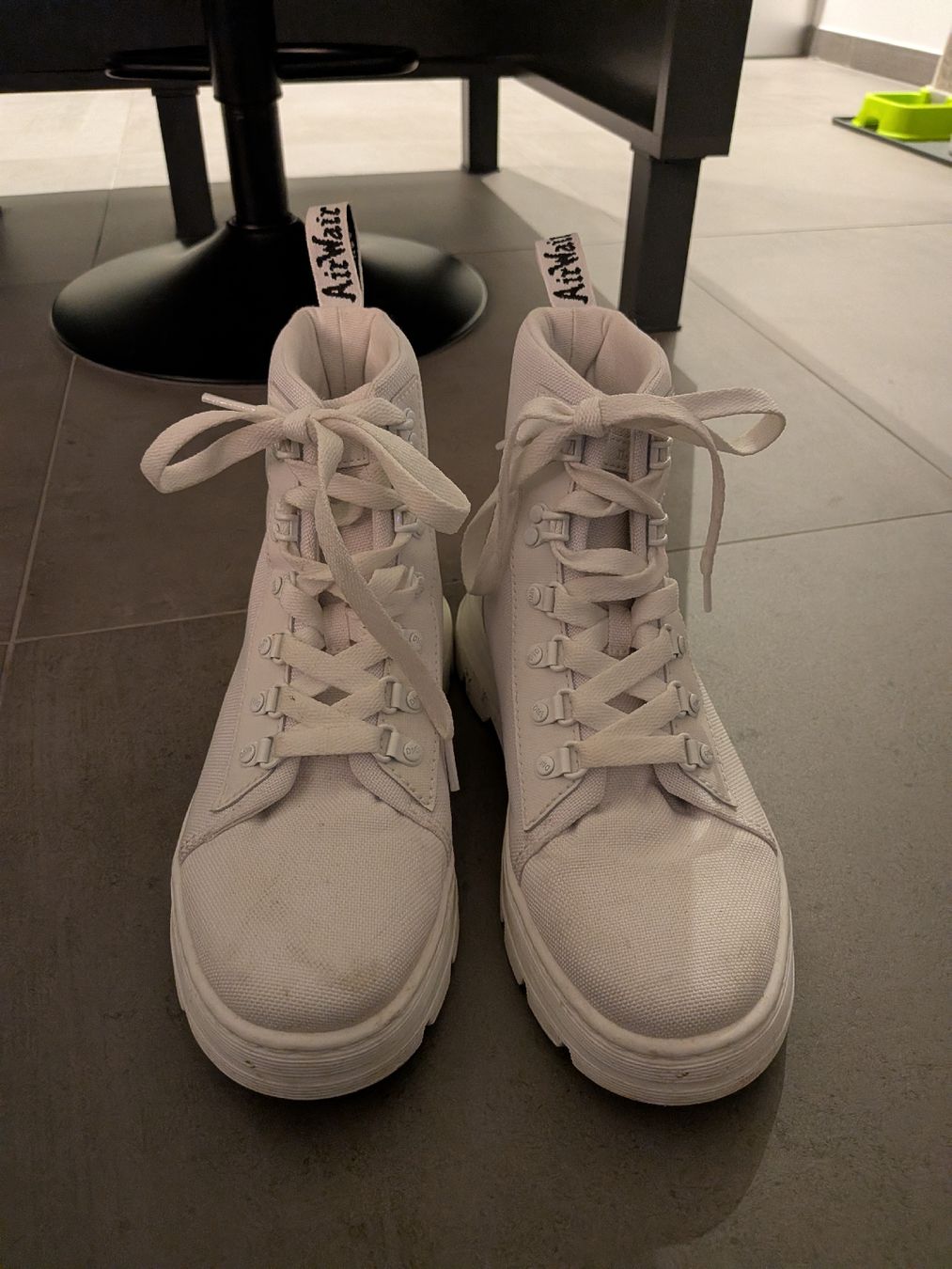 Dr. Martens Scarpe da uomo: dr Martens bianche – Usato da Origlio venduto da ott_x7z8 1