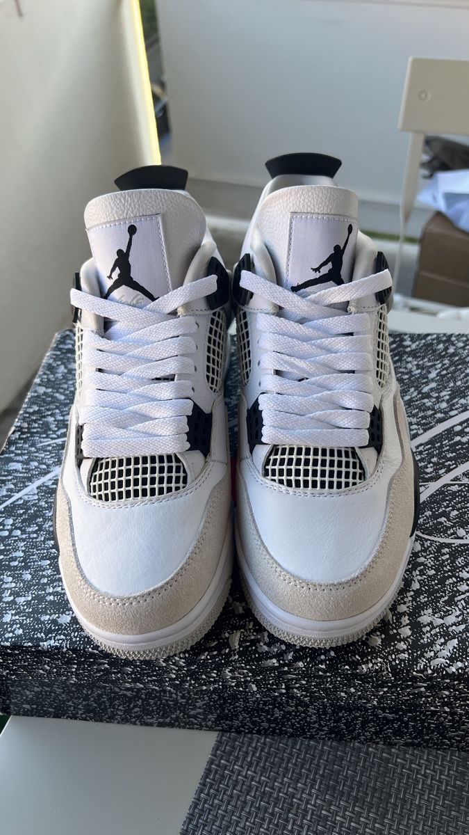 Jordan Scarpe da uomo: Jordan 4 Military black  – Nuovo e nell'imballaggio originale da Winterthur venduto da pet_n2q9 1