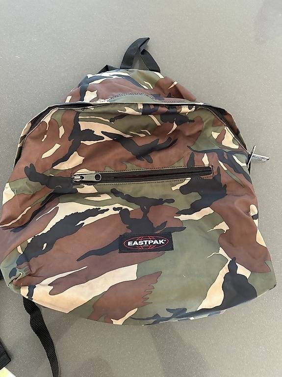 Eastpak Zaini: Sac à dos Eastpak – Usato da Vich venduto da NatachaCK 2