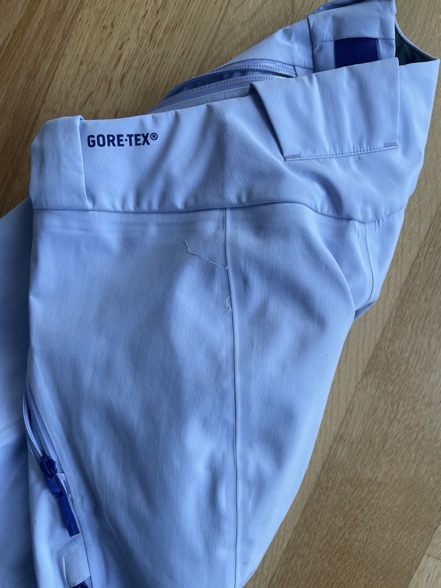 Arcteryx Hosen: Arcteryx Gore-Tex Skihose Damen Grösse S, – Gebraucht aus Andelfingen von Chiquilla0 3