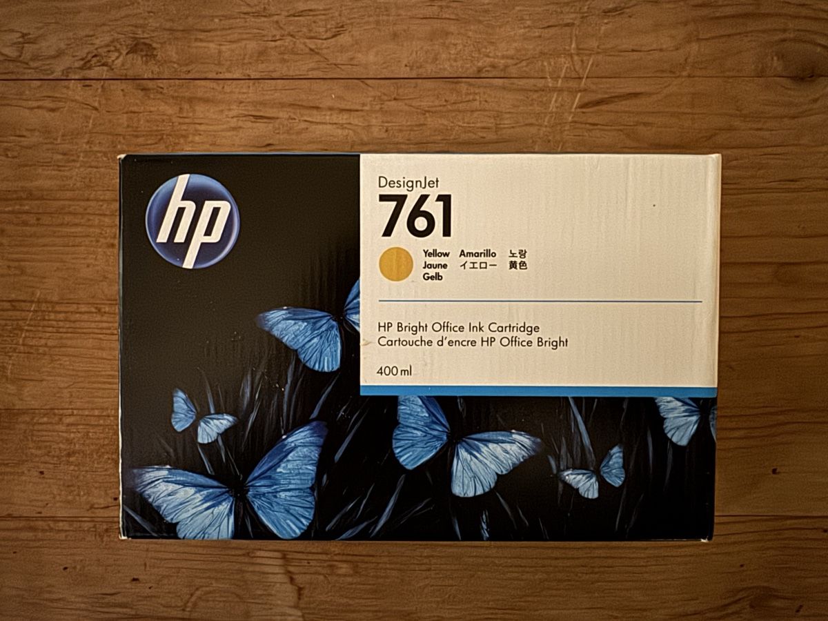 Hewlett Packard Cartucce per stampanti & toner: hp DesignJet 761 Gelb – Nuovo e nell'imballaggio originale da Dietikon venduto da c.froehlich