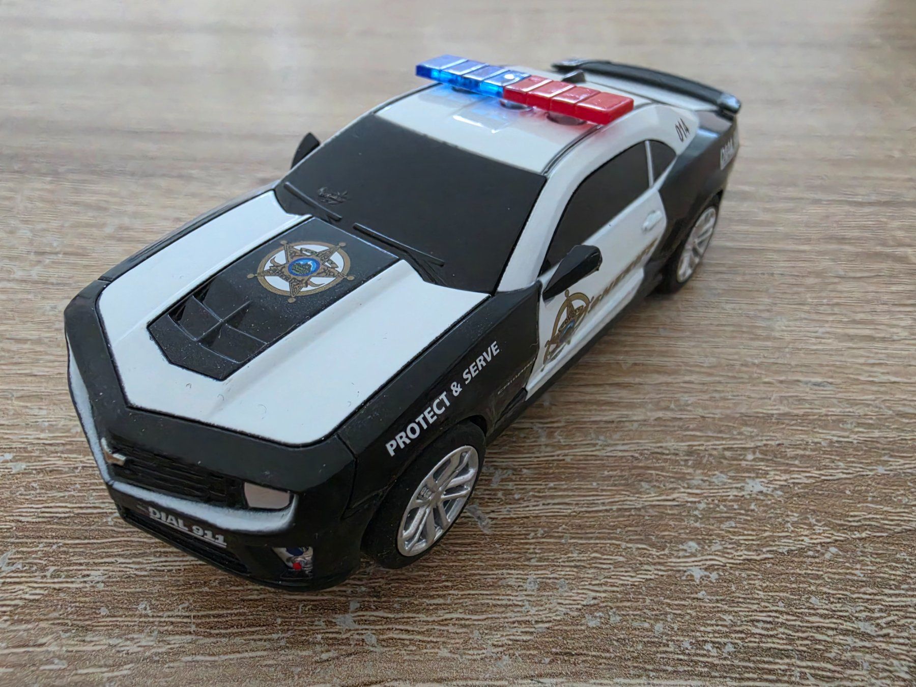 Carrera Modellini d'auto: Carrera Go Auto Cadillac "Sheriff" mit Blaulicht – Usato da Sempach venduto da Knuckles17