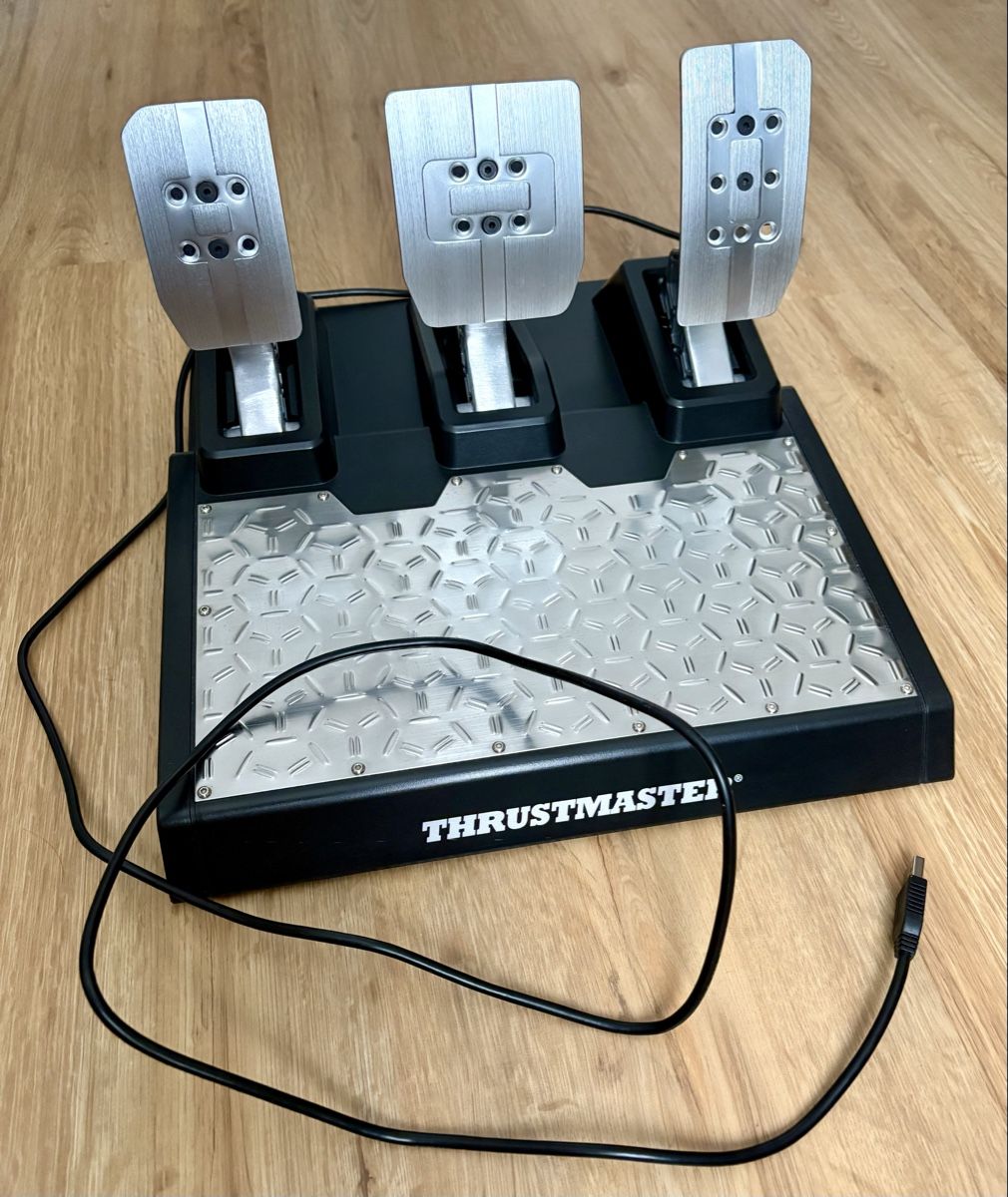 Thrustmaster Manettes: Thrustmaster T-LCM Pedals – D'occasion à Kriens par afr_f5x5