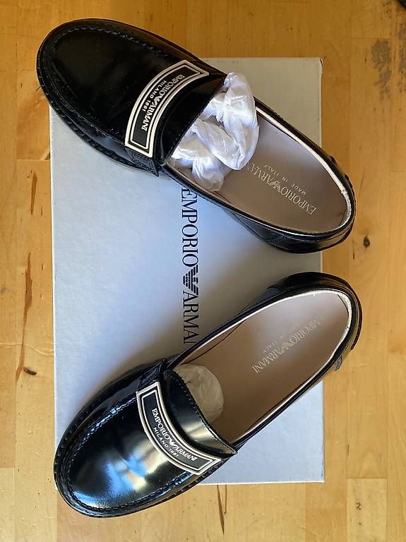 Armani Scarpe per ragazzi: Armani Kinder-Loafer 32, ungetragen – Nuovo e nell'imballaggio originale da zürich venduto da lamatoir 2