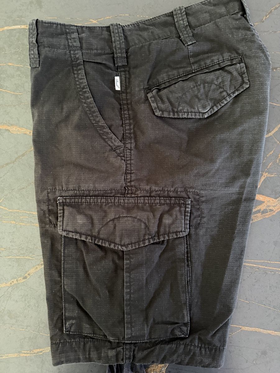Pantaloni: Cargo Shorts Reell 29 Inch schwarz – Usato da Lyss venduto da Shantishiva 1