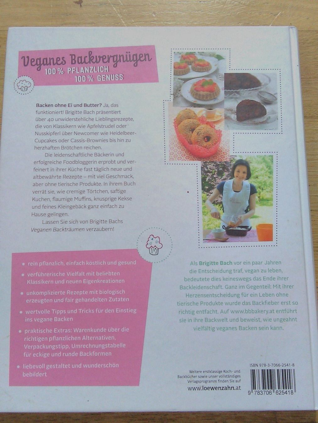 Libri: Vegane Backträume     (Brigitte Bach) – Usato da St. Gallen venduto da elkapone 9