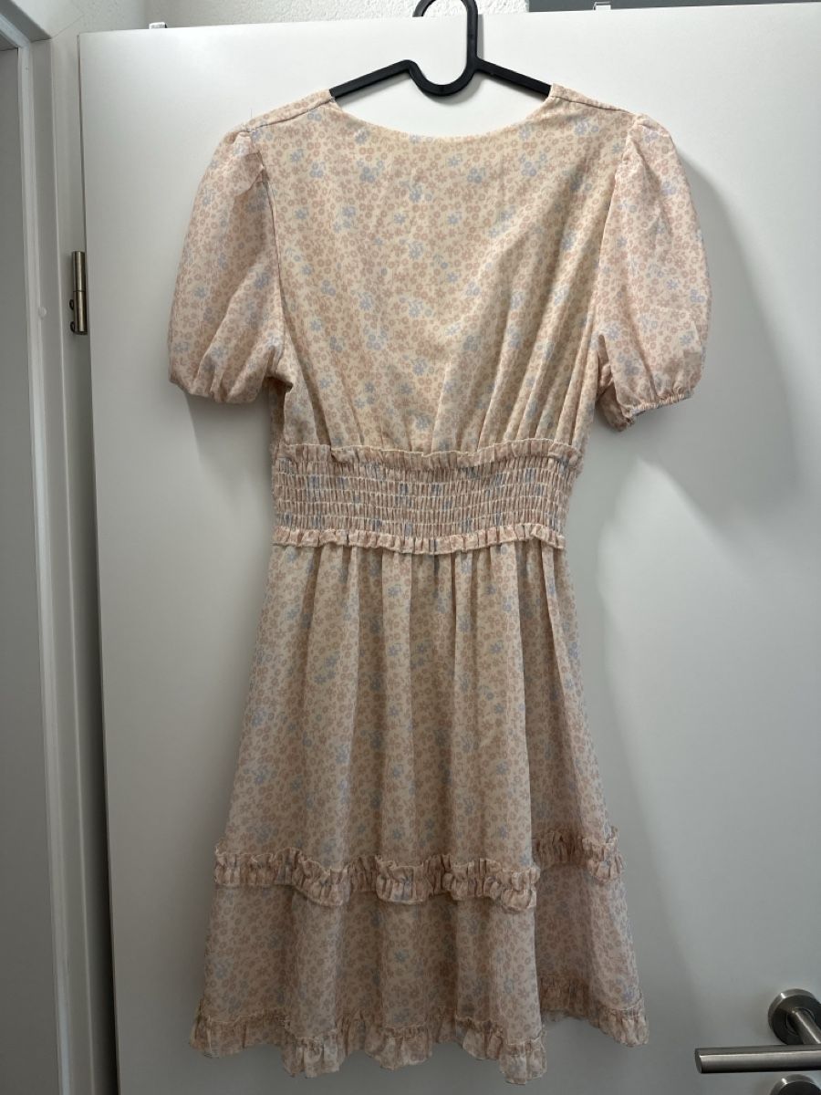 Vestiti: Sommerliches Minikleid mit Blumenmuster, Grösse S, – Usato da Reichenburg venduto da Noelle6002 1