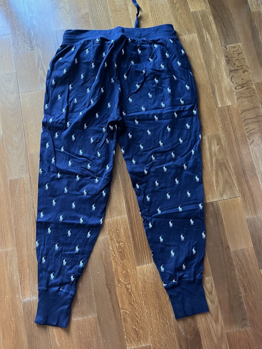 Ralph Lauren Pyjamas: Polo Ralph Lauren Printed Liquid Pyjamahose – Gebraucht aus Ittigen von str_9dw5 1