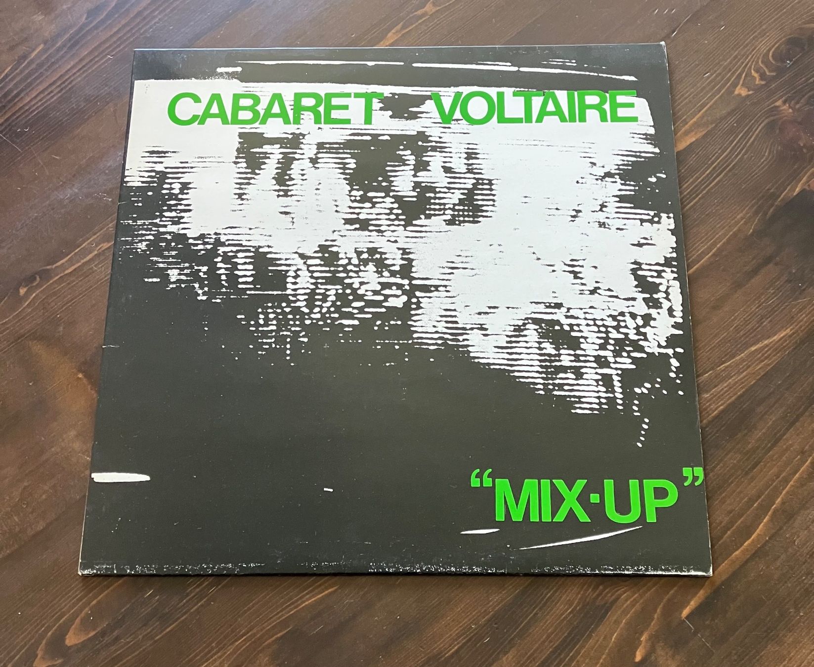 Dischi in vinile: CABARET VOLTAIRE - MIX-UP – Usato da steffisburg venduto da Dstauffer