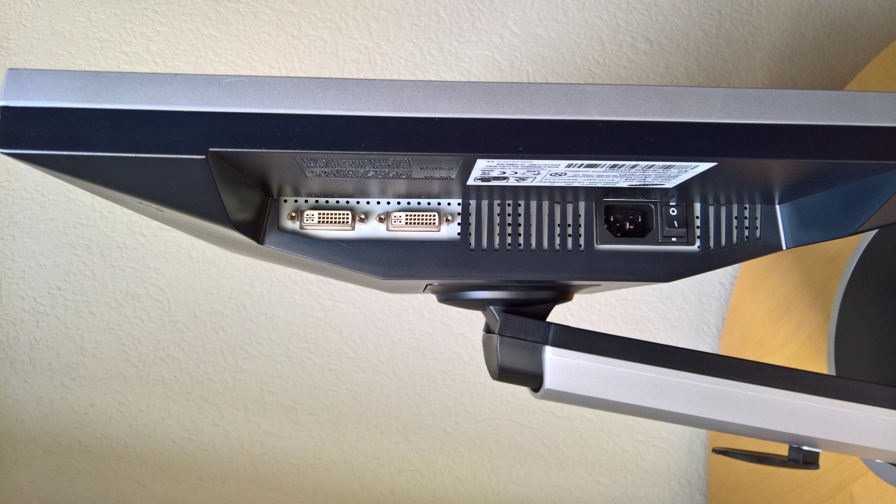 Samsung Monitor: Samsung Monitore Synchmaster – Usato da Bern venduto da tamczu 5