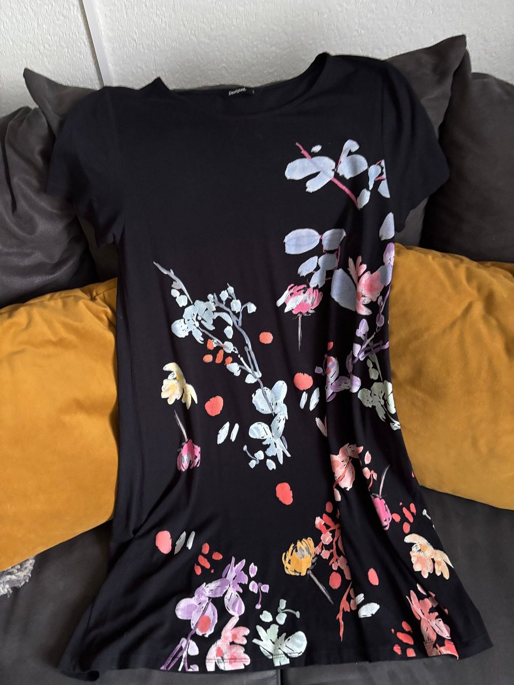 Desigual Kleider: DESIGUAL Kleid neuwertig – Neu (gemäss Beschreibung) aus Merishausen von yourdream 3