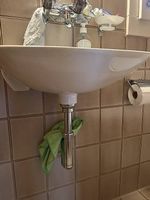 WC / Spiegel / Lavabo ..