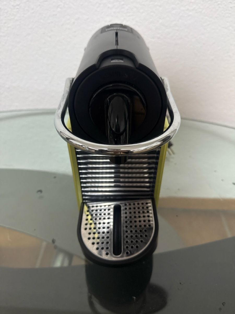 Macchine per caffè & Macchine per espresso: Machine à café Koeing - Capsule – Usato da Soyhières venduto da Jura22