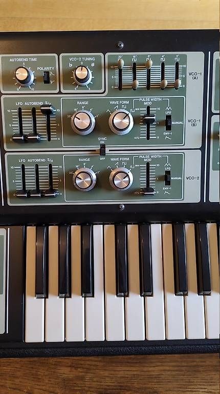 Roland Musikinstrumente: Roland SH-7 – Gebraucht aus Vevey von OddEcho 2
