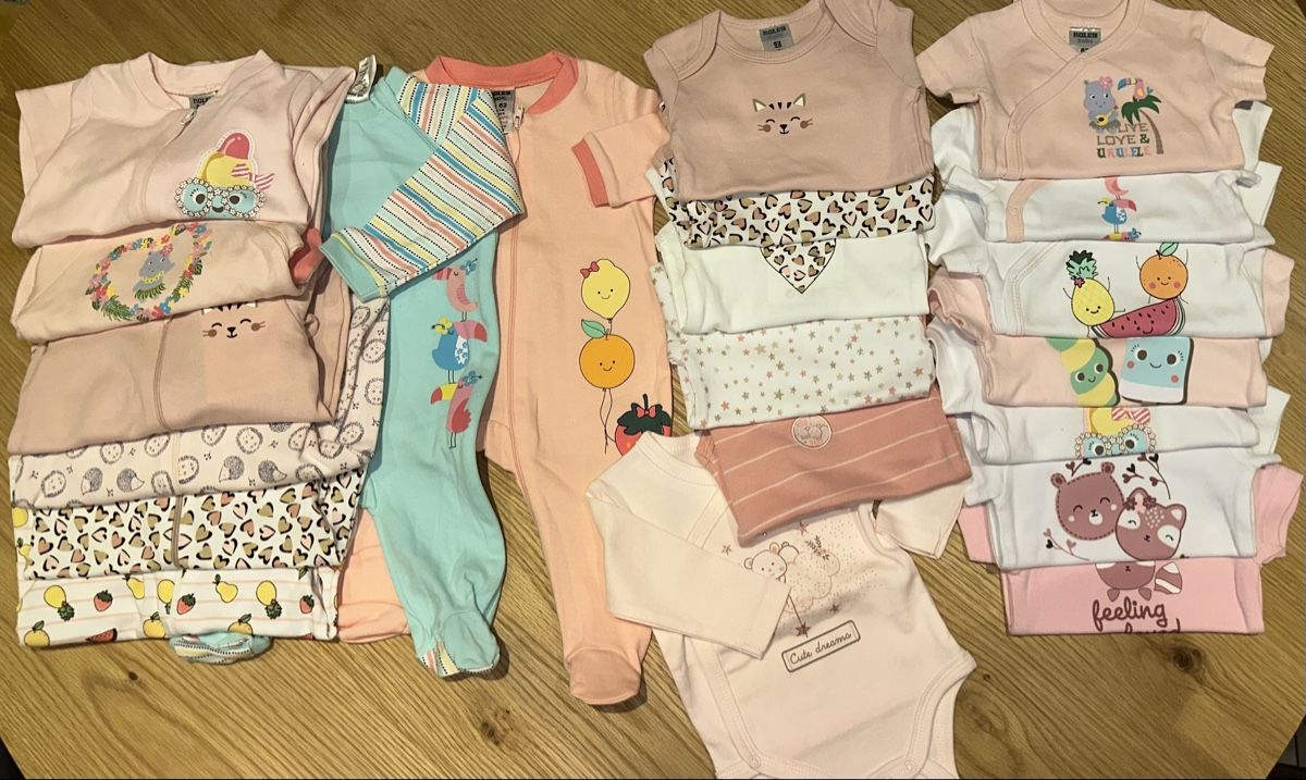 Lotti & Set di vestiti: Babykleider Mädchen Grösse 62 – Nuovo (secondo la descrizione) da Spiez venduto da Brnas