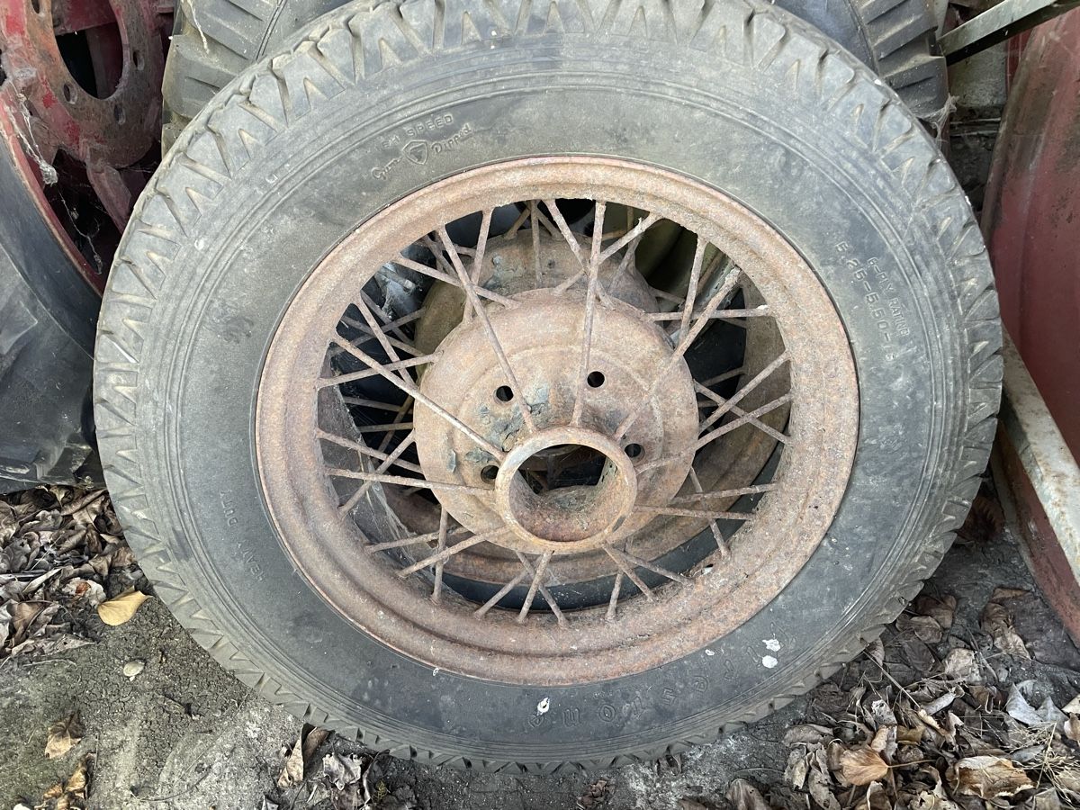 Pneus & Roues: Antike Reifen Räder Oldtimer – D'occasion à Winkel par deutzer07 2