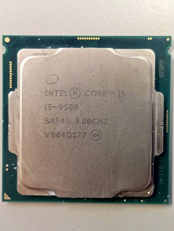 Intel Componenti elettronici: CPU Intel i5-9500 – Usato da Eysins venduto da Lochi1